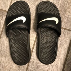 Nike slides